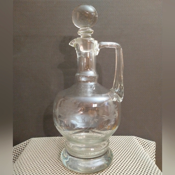 Dining Vintage Etched Clear Glass Wine Decanter With Glass Stopper